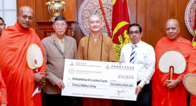 Rs.30Mn from Gangaramaya to the ‘Rebuilding SL'